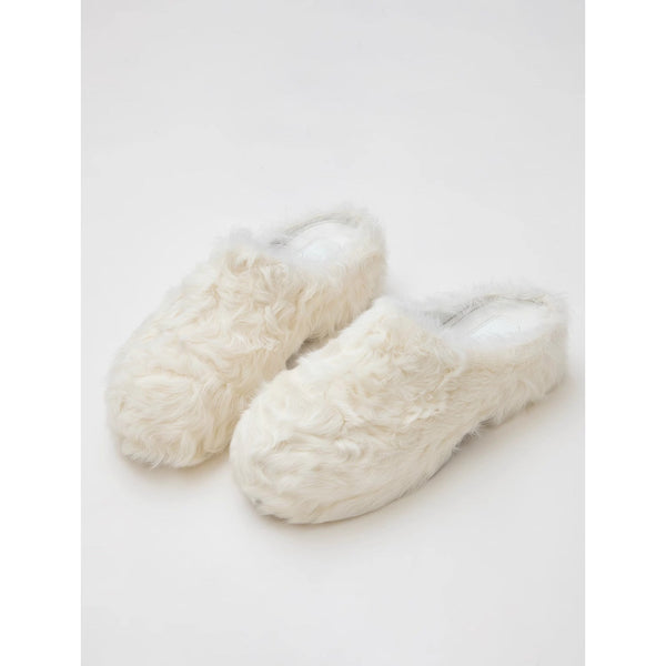 [FF × JW Collaboration - Fur-Lined Slip-On Platform Sneakers] Casual and Stylish
