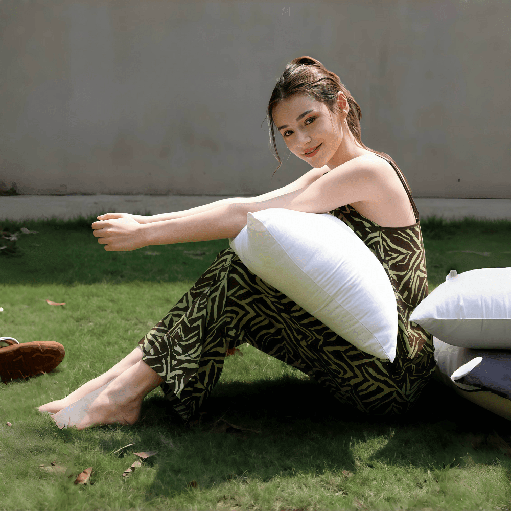 Black and green printed sexy suspender pajamas for women - VINEEMAN